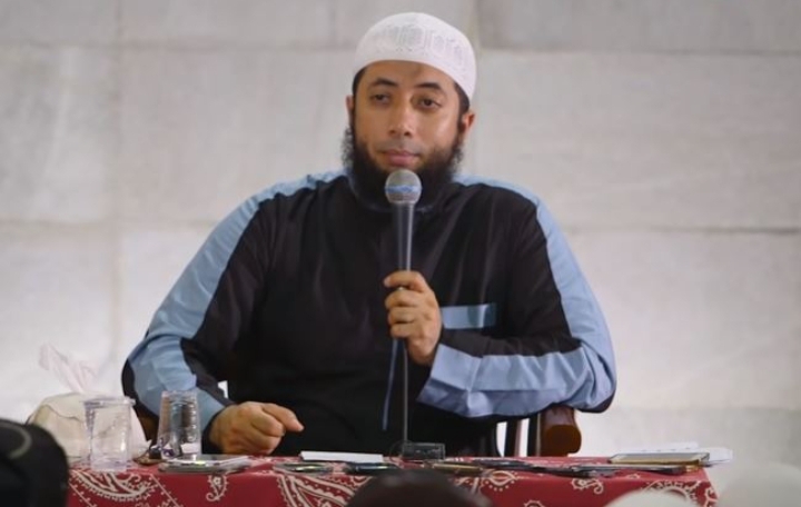 Kabar Gembira bagi yang Meminjamkan Uang, Kata Ustadz Khalid Basalamah Pahalanya Per Hari Senilai Dipinjamkan 