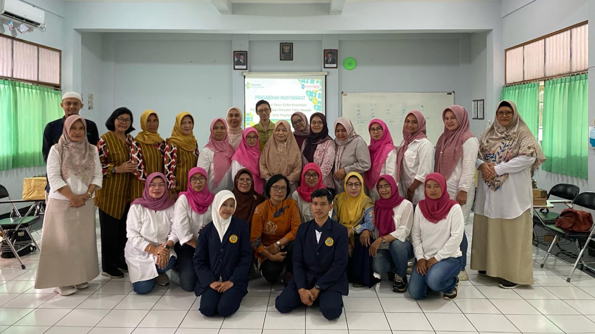 Tim Pengabdian Dosen Poltekkes Kemenkes Semarang Bekali Kader Kesehatan Deteksi Penyakit Tidak Menular