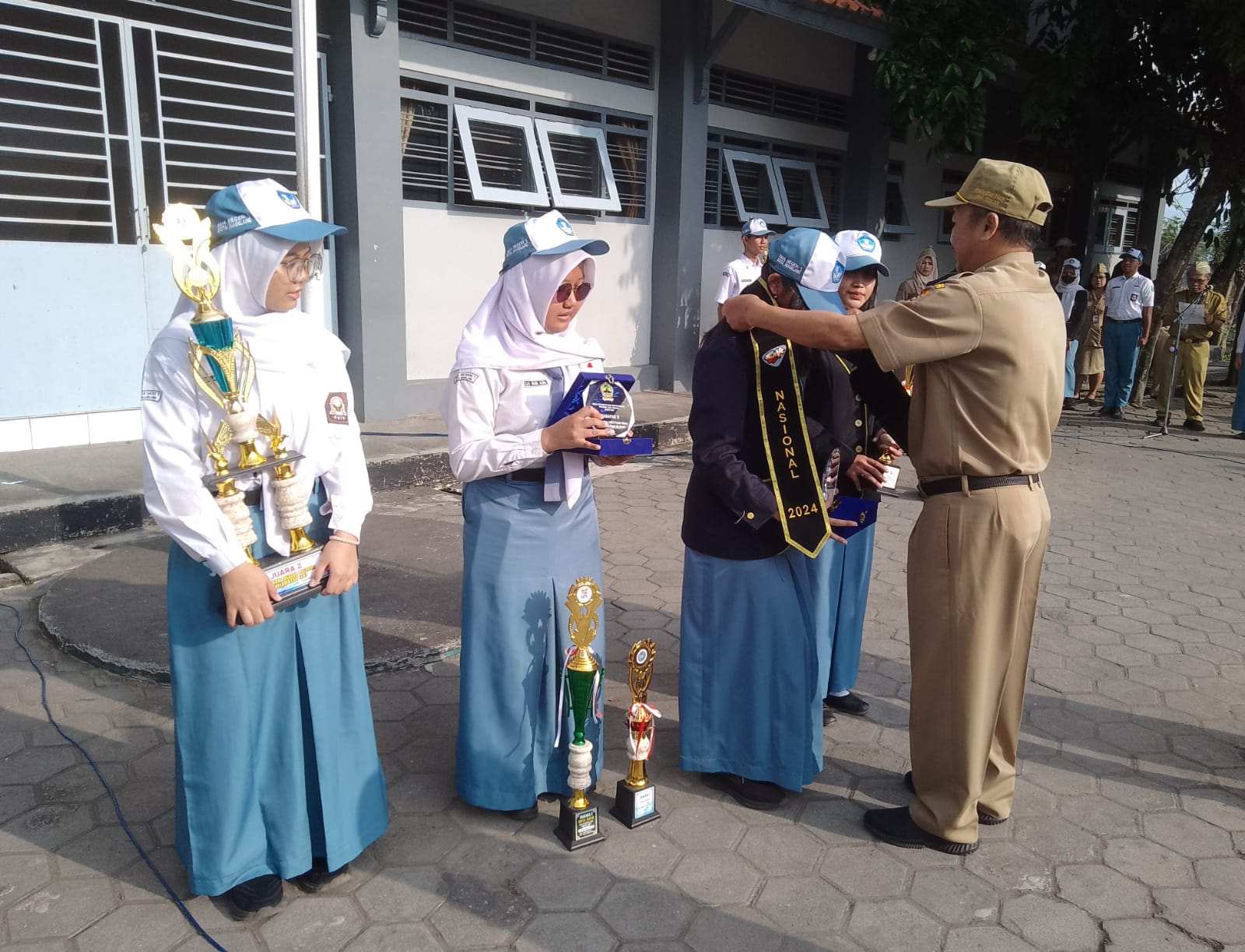 SMAN 1 Magelang Hujan Prestasi, Diantara Siswanya Menjadi Duta SMA Nasional