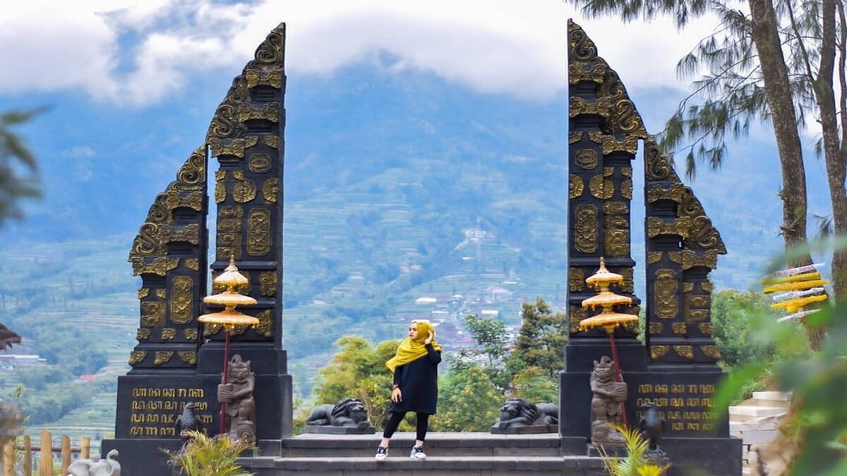 Bukit Sanjaya Selo Boyolali: Menyuguhkan Pemandangan Berupa View Gunung Merapi dan Merbabu