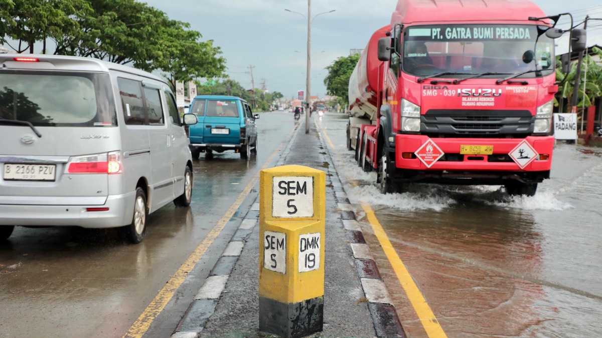 8 Pompa Siaga di Semarang, Sedot Genangan 1.900 Liter per Detik