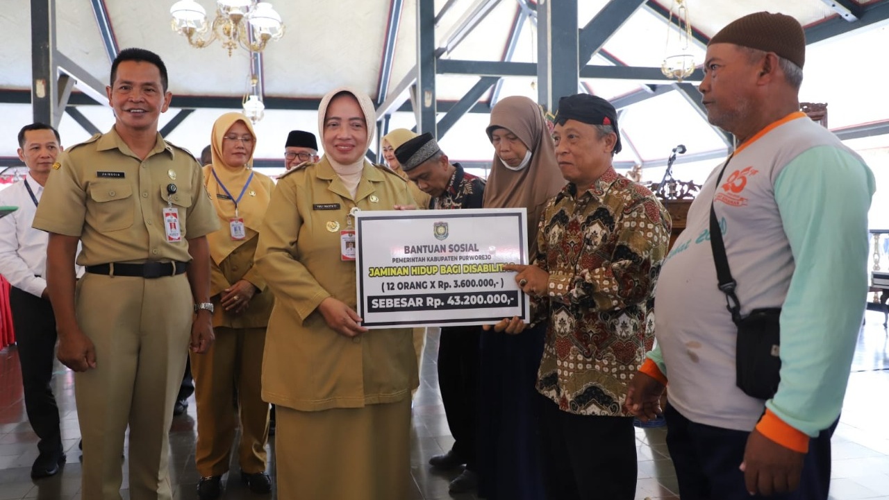 Pemkab Purworejo Kucurkan Rp4 Miliar Bansos untuk Tekan Kemiskinan dan Cegah Stunting