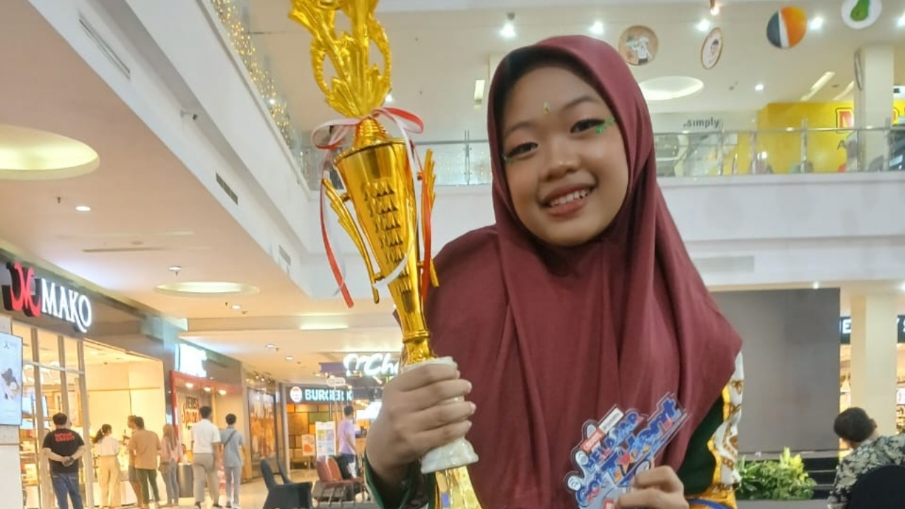 Siswi SMP Mutual Kota Magelang, Amira Nugraheni Syahida Sabet Juara Lomba Dance