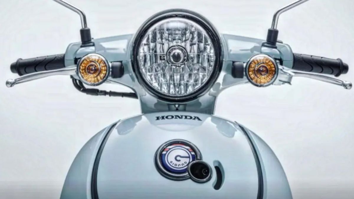 Rilis Awal Februari 2024, Begini Tampang Motor Baru Honda Stylo 160 yang Sangat stylish dan keren dari depan!