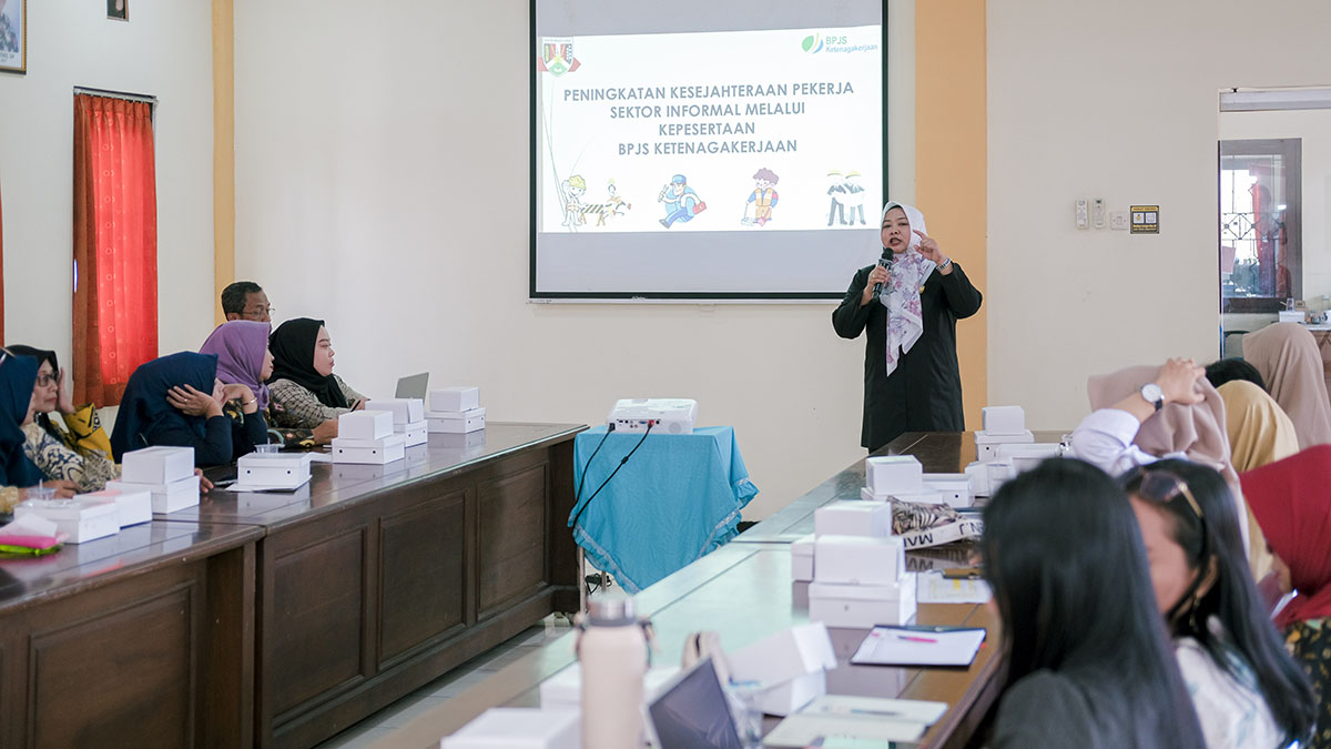 Anggota DPRD Kota Magelang, Mbak Nita Dorong Pemerintah Perluas Jangkauan Perlindungan Pekerja Rentan