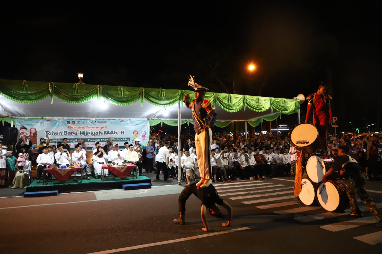 Sambut Tahun Baru Islam, Ribuan Warga Purworejo Turun ke Jalan