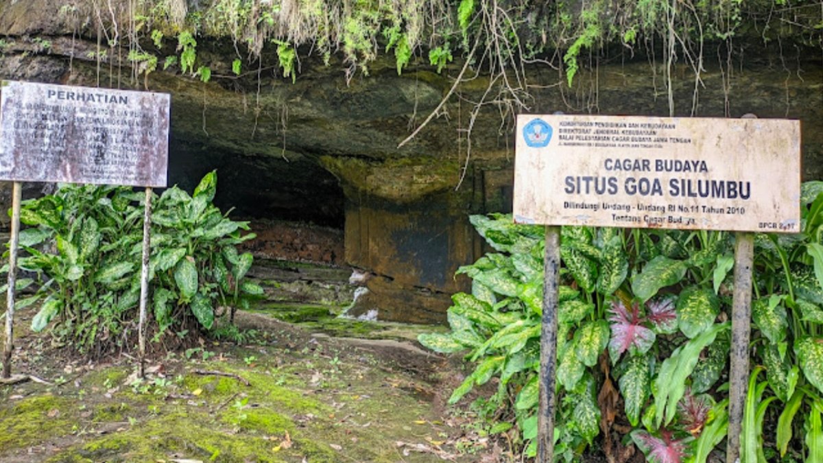 Wajib Susur Sungai! Goa Silumbu Purworejo Satu-satunya Situs yang Punya Jalur Menantang