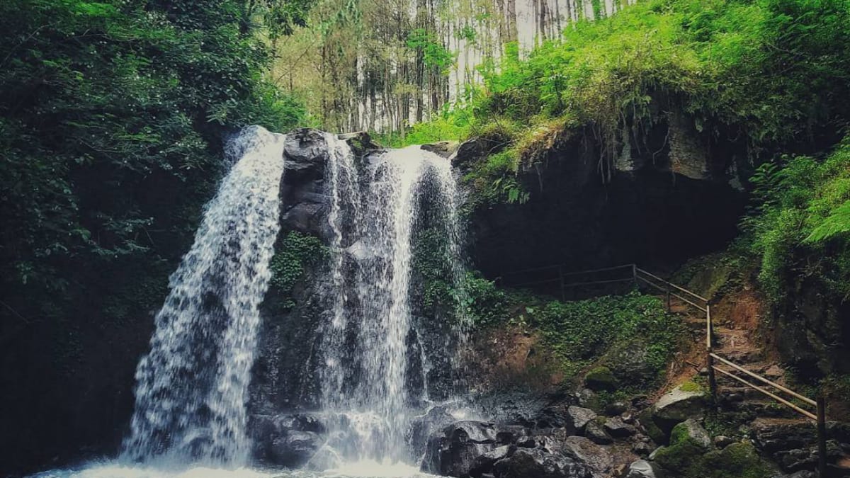 Goa dan Air Terjun dalam Satu Tempat? Inilah 5 Fakta Menarik Goa Slandak