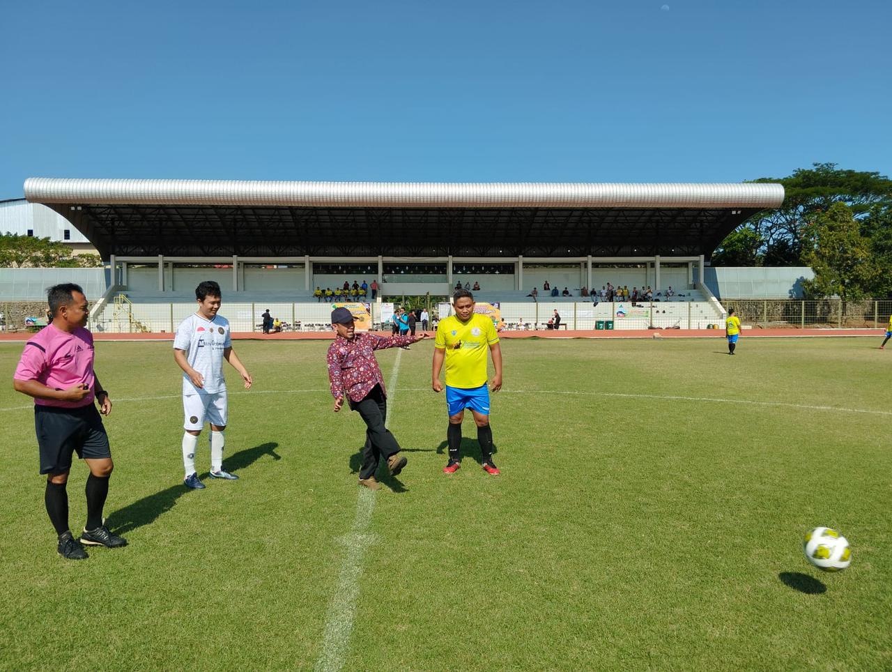 Fun Football Purworejo, Dosen dan Pegawai PTMA se-Kedu dan DIY Berebut Piala Rektor UMPWR