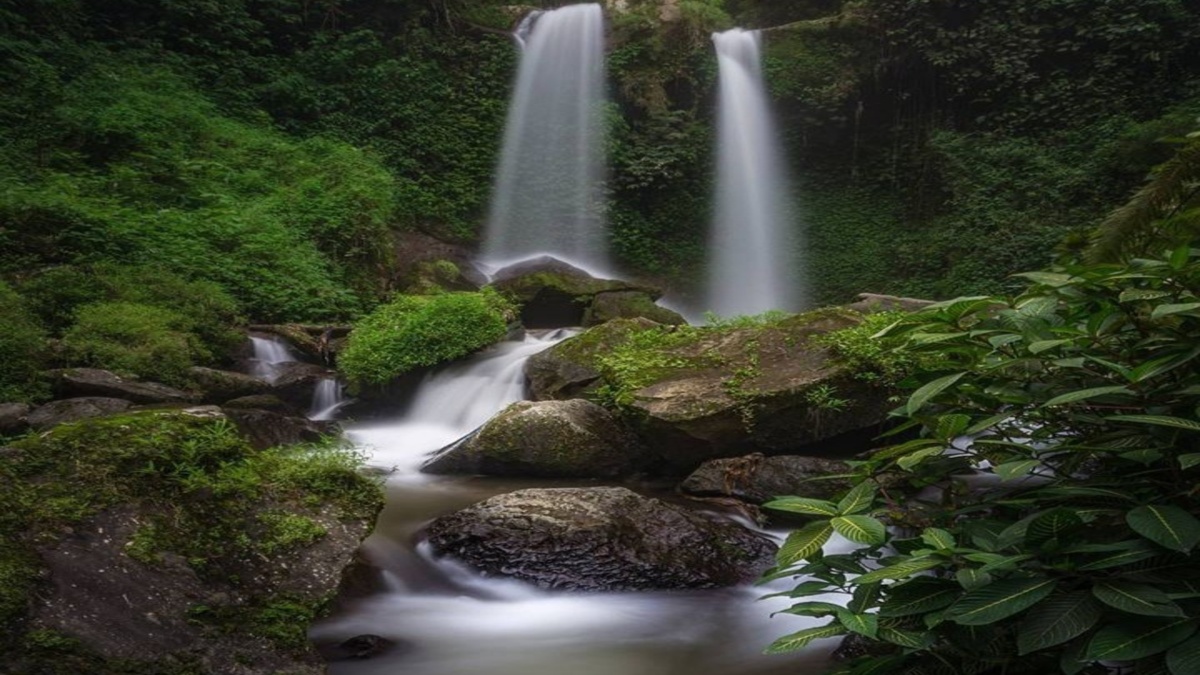 Air Terjun Grenjengan Kembar Pakis Magelang, Wisata Cocok Untuk Berlibur Musim Kemarau!