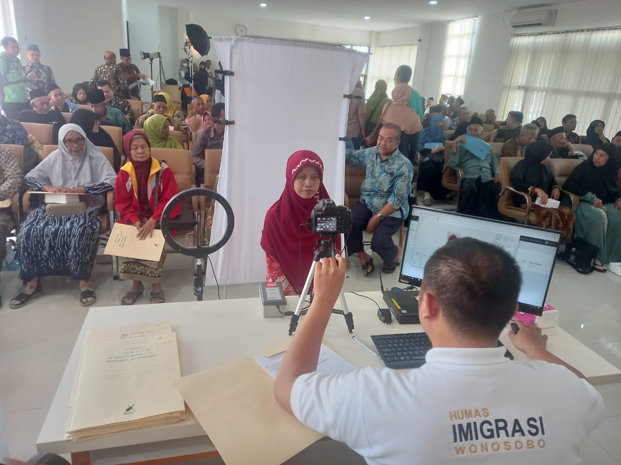 Tidak Perlu Jauh, Pembuatan Paspor Calon Jamaah Haji Magelang Cukup di Kantor Kemenag