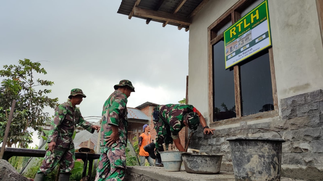 TMMD Temanggung Bedah Rumah Janda Lansia, Hasilnya Bikin Tetangga Terharu