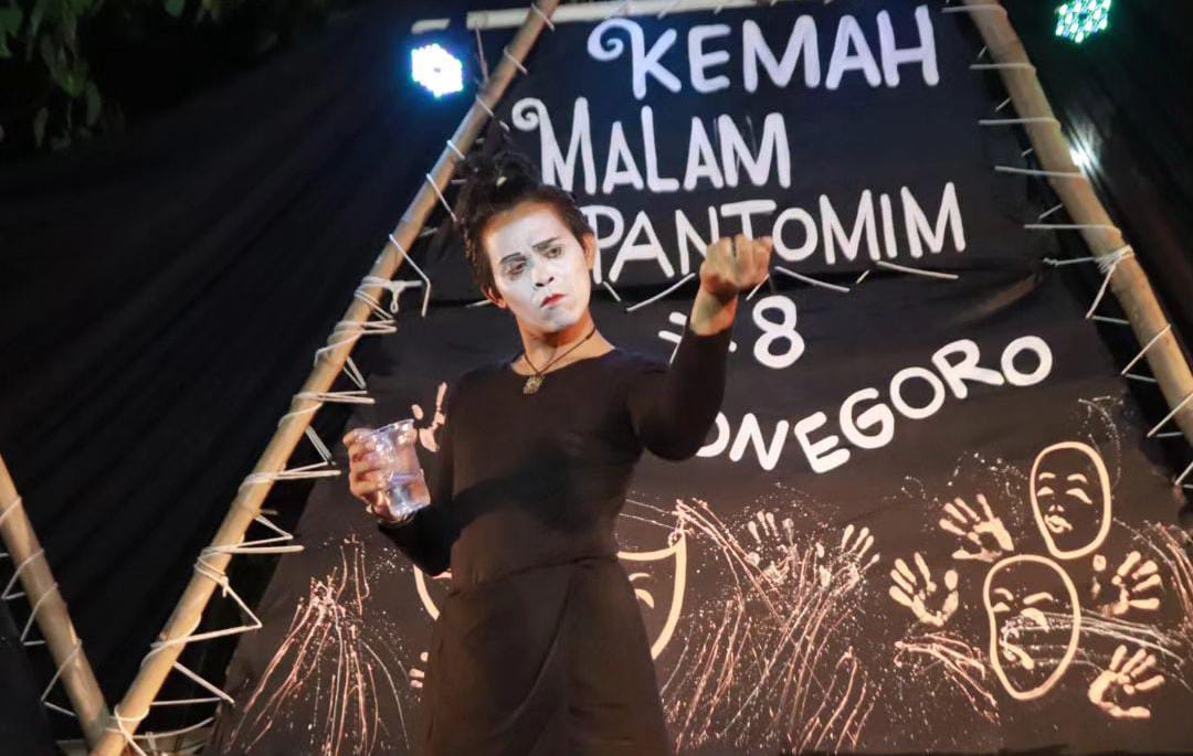 Mapan Mime, Komunitas Seni Kritik Tanpa Dialog di Magelang