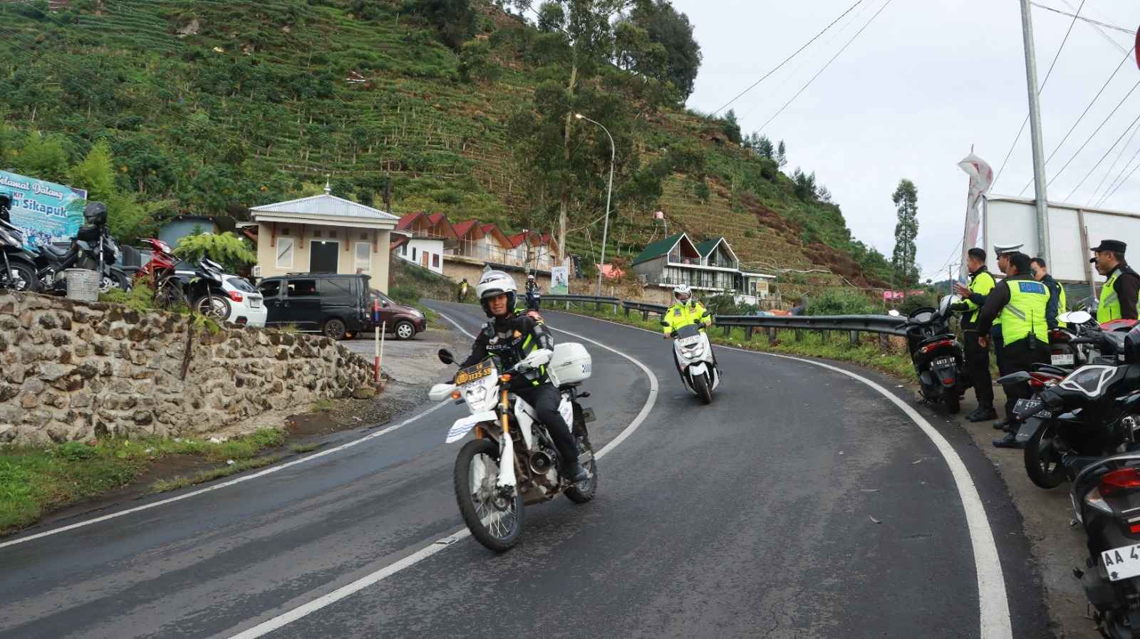 Minggu Terakhir Liburan, Jalur Dieng Wonosobo Terpantau Lancar 