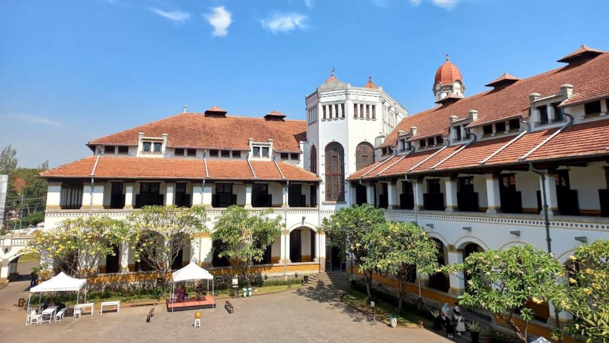 Lawang Sewu Semarang, Bangunan yang Kental Akan Sejarah dan Kisah Seram di Balik kemegahannya