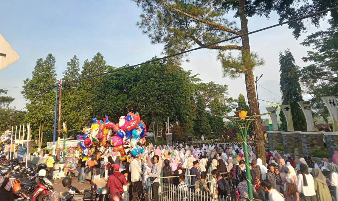 Shalat Id Warga Muhammadiyah di Taman A Yani Kota Magelang Berlangsung Lancar