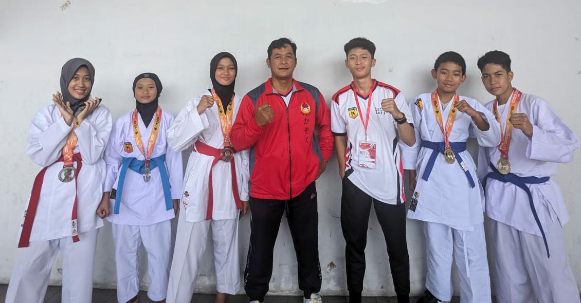 SMP Mutual Kota Magelang Raih 5 Medali di Ajang International Karate Championship