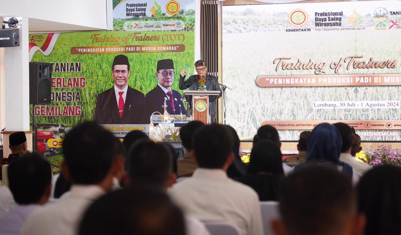 Tingkatkan Produksi Padi Musim Kemarau, Kementan Latih Widyaiswara, Dosen, Guru dan Penyuluh Pertanian