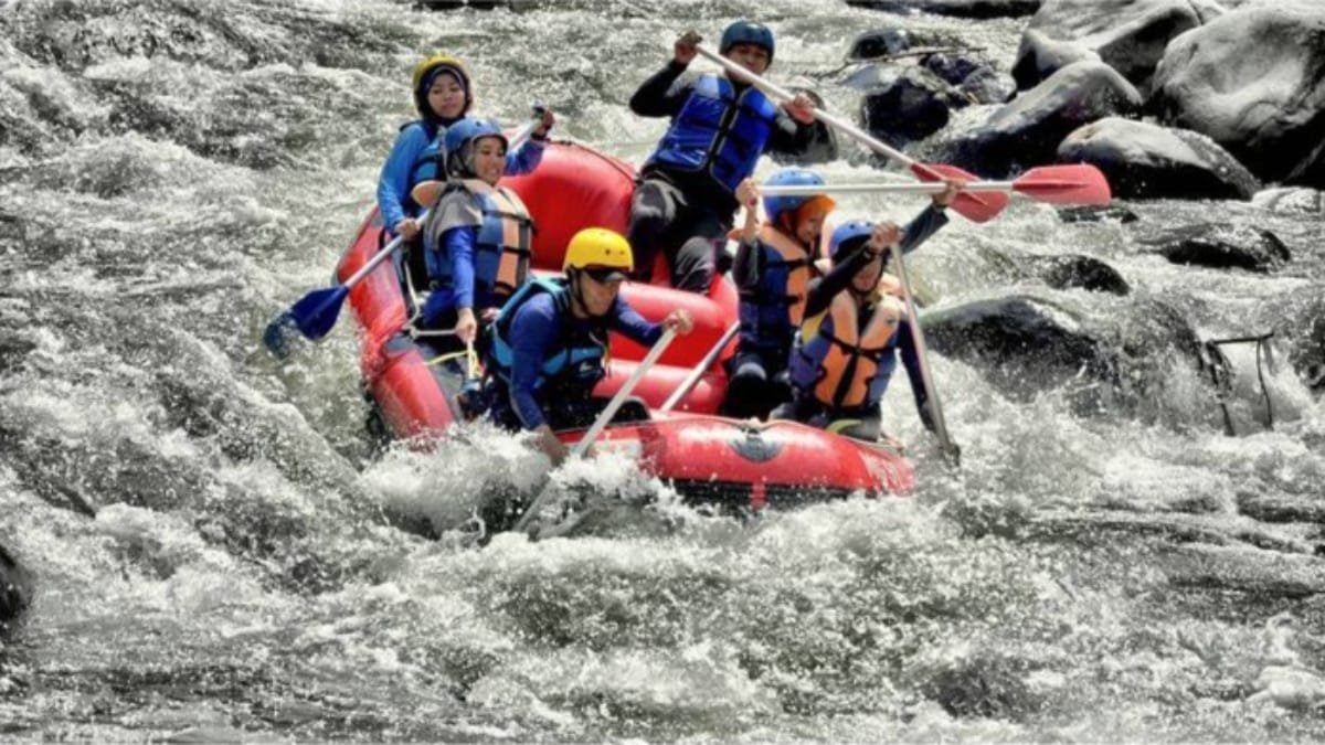 Yuk Jelajahi Keindahan Sungai Bogowonto Purworejo, Punya Wisata Rafting yang Seru dan Menantang!