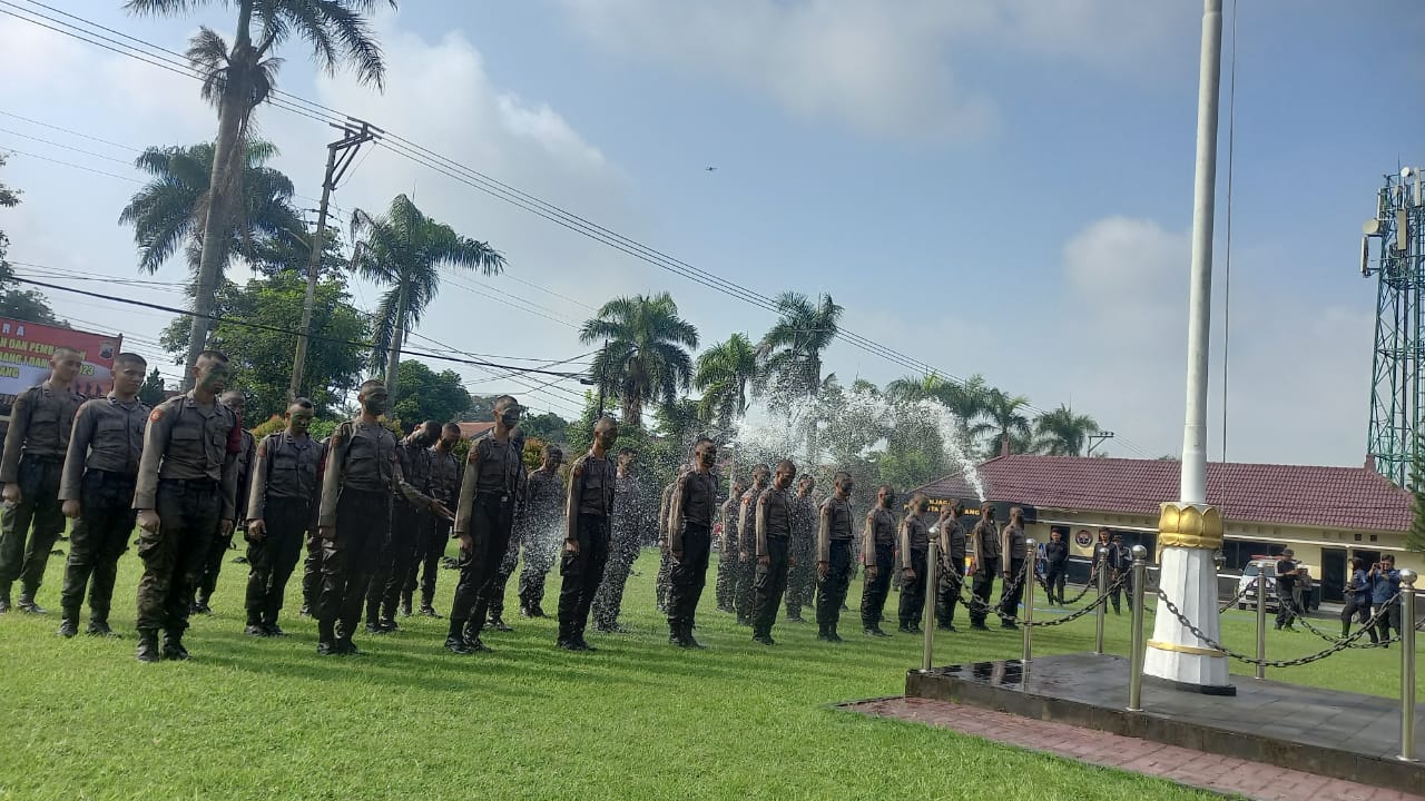 36 Bintara Ikuti Tradisi Orientasi Wilayah Polresta Magelang