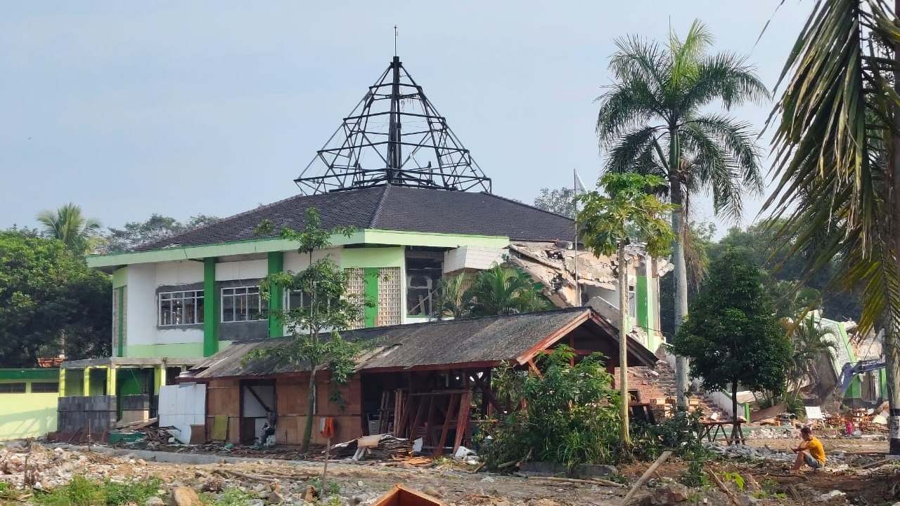 Masjid Lama An-Nuur Mungkid Dirobohkan, Dijadikan Perpustakaan dan Sentra UMKM