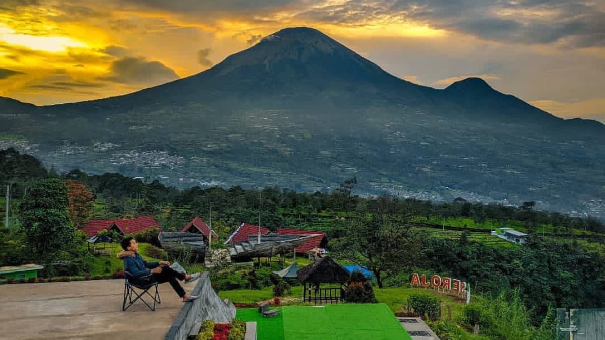 Sangat Cantik, Kahyangan Skyline Menawarkan Pesona Alam Yang Patut Untuk Dikunjungi!