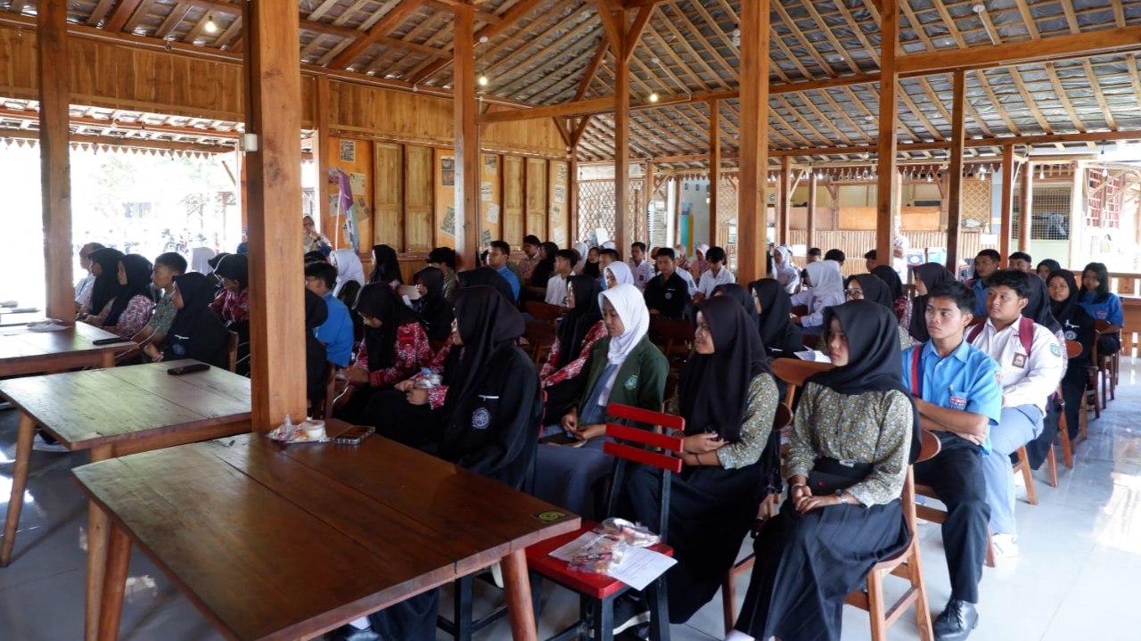 Lewat Tular Nalar Kebangsaan, Pemilih Pemula di Kabupaten Magelang Diajak Jeli Konsumsi Berita