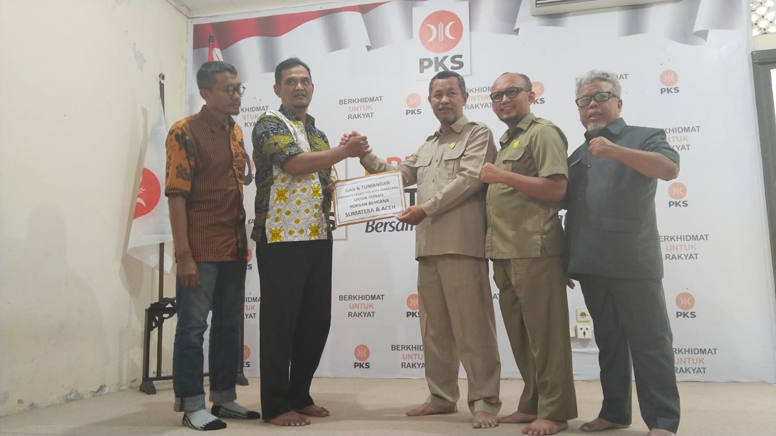 Fraksi PKS DPRD Kota Magelang Salurkan Gaji dan Tunjangan untuk Korban Bencana Sumatera
