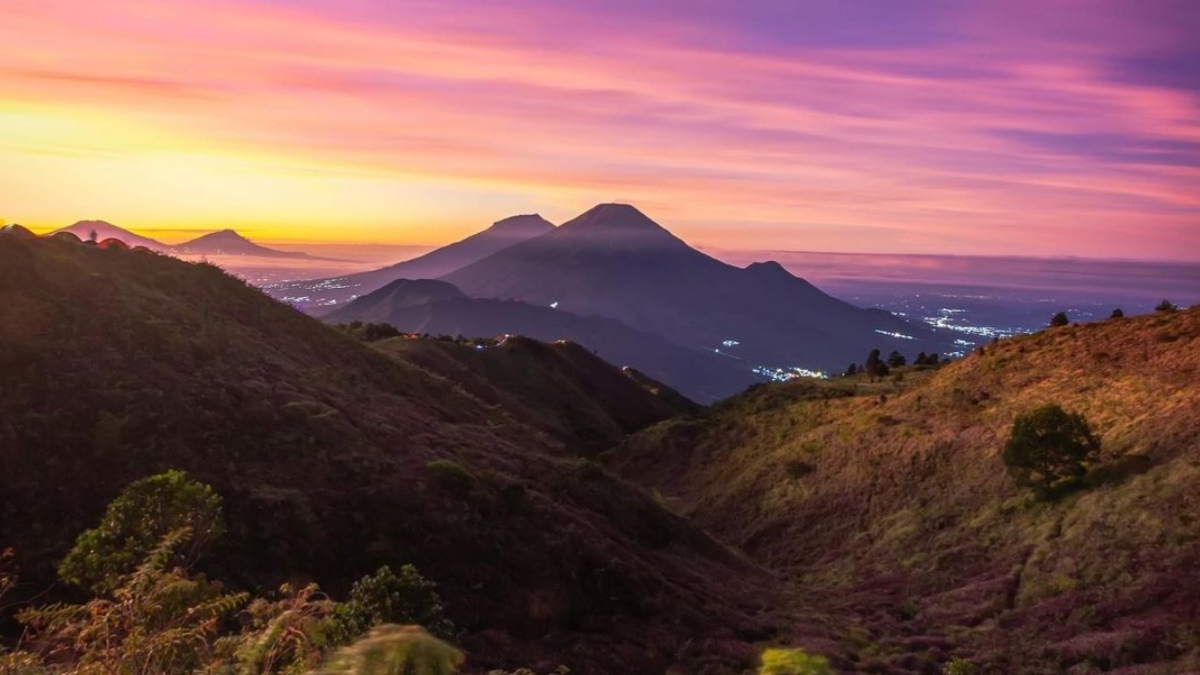 Gunung Prau via Igirmranak: Biaya Simaksi, Jasa Ojek, hingga Jalur Pendakian!