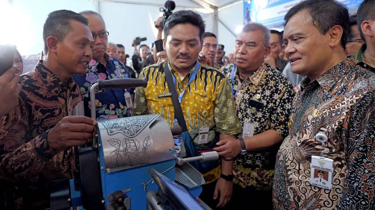 Temanggung Borong Dua Penghargaan IDEA Jateng 2025, Inovasi GAMPIL & JEMPOL BOSS Jadi Andalan