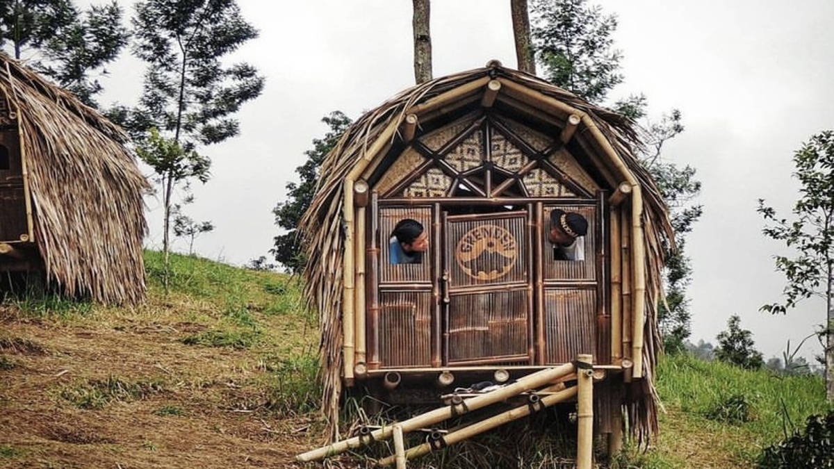 Bukit Grenden Magelang, Nikmati Suasana Sejuk Kawasan Pegunungan Bersama Keluarga!