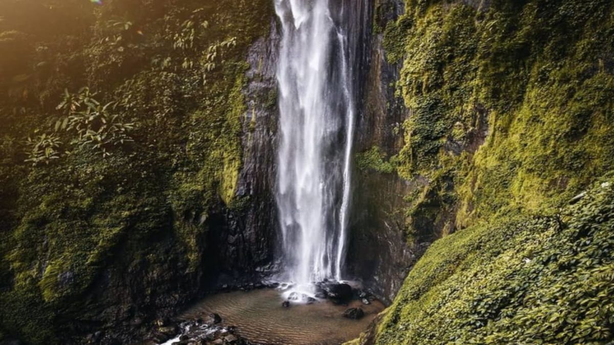 Menikmati Pesona Keindahan Curug Sirawe Banjarnegara, Punya 3 Grojogan yang Unik!