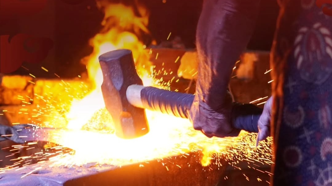 Museum Keris Nusantara, Lihat Pembuatan Keris Sampai Ikut Coba Tempa Secara Langsung!