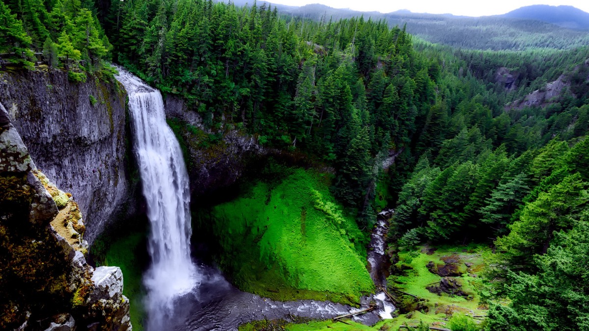 7 Curug di Magelang Ini Bisa Jadi Rekomendasi Healing Terbaik Penghilang Stress karena Kesegarannya