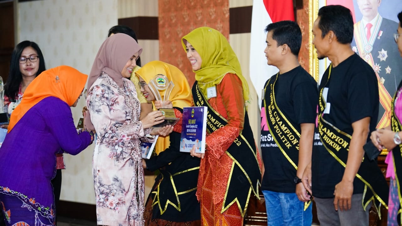 Pemkab Magelang Raih Penghargaan Gender Champions