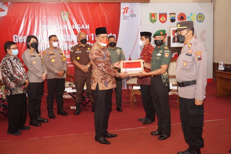 Semarakkan HUT Kemerdekaan RI, Bagikan 10 Juta Bendera Merah Putih