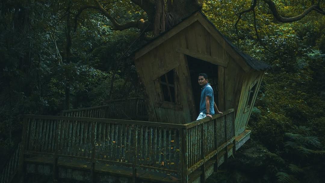 Rumah Pohon di Air Terjun Semirang, Spot Foto Klasik Ala Negeri Dongeng