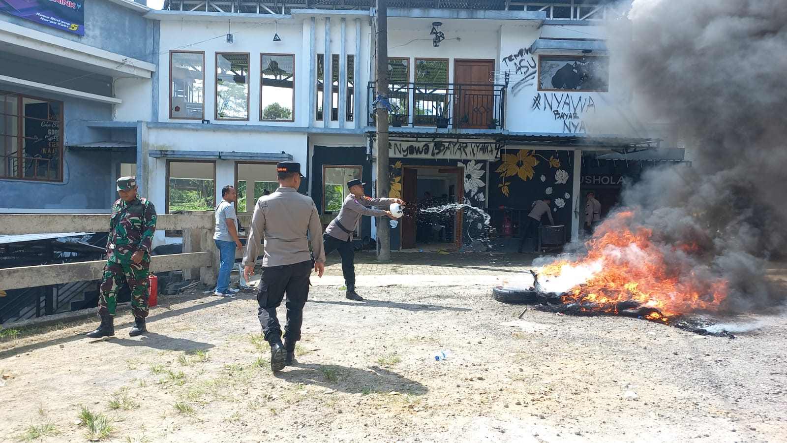 Dibacok saat Leraikan Ribut, Anggota TNI Tewas di Sapuran Wonosobo