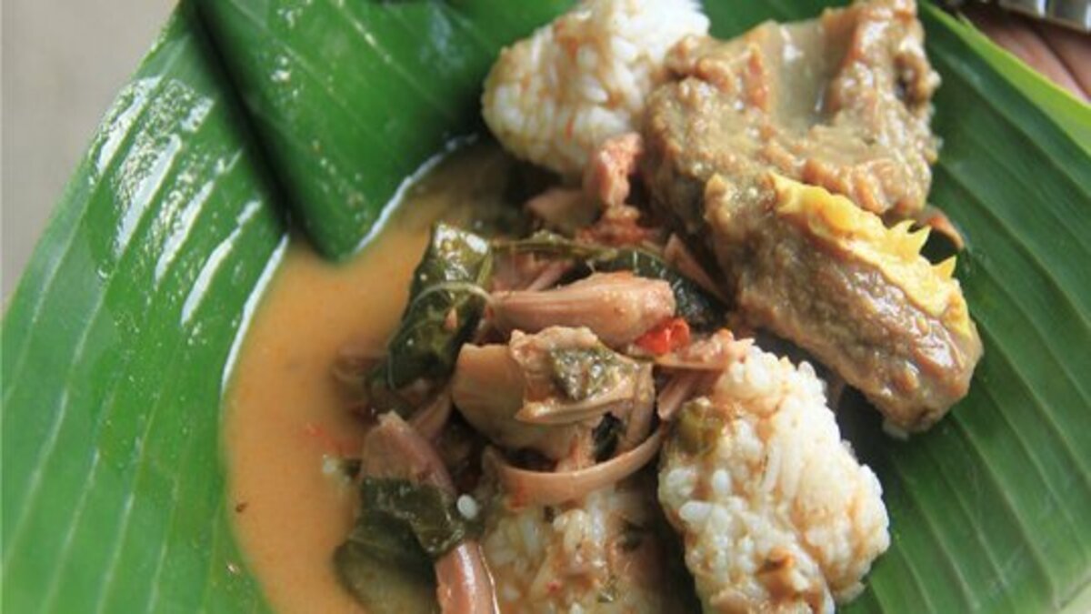 Kuliner Nasi Penggel : Sarapan dengan Makanan Khas Kebumen yang Wajib Dicoba!