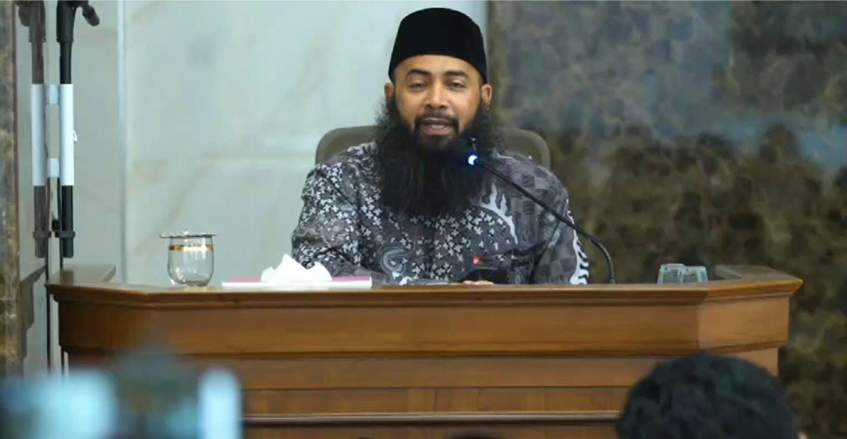 Semua Orang Wajib Menjaga Amanah, Ustadz Syafiq Riza Basalamah Jelaskan Amanah Orang Kontrak Rumah