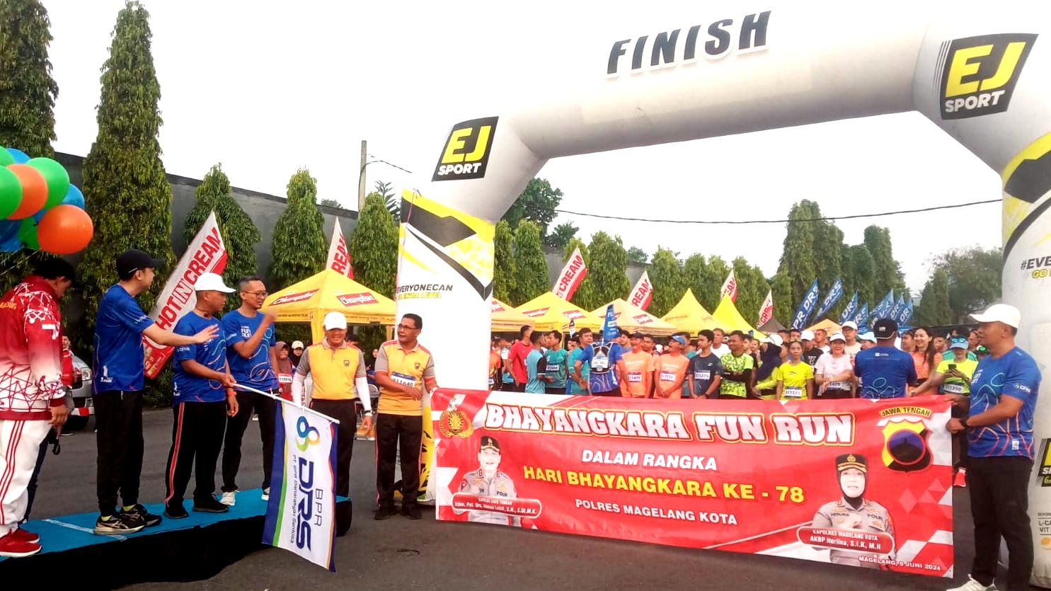 1200 Pelari Meriahkan Fun Run Peringati HUT Bhayangkara Ke-78 di Kota Magelang