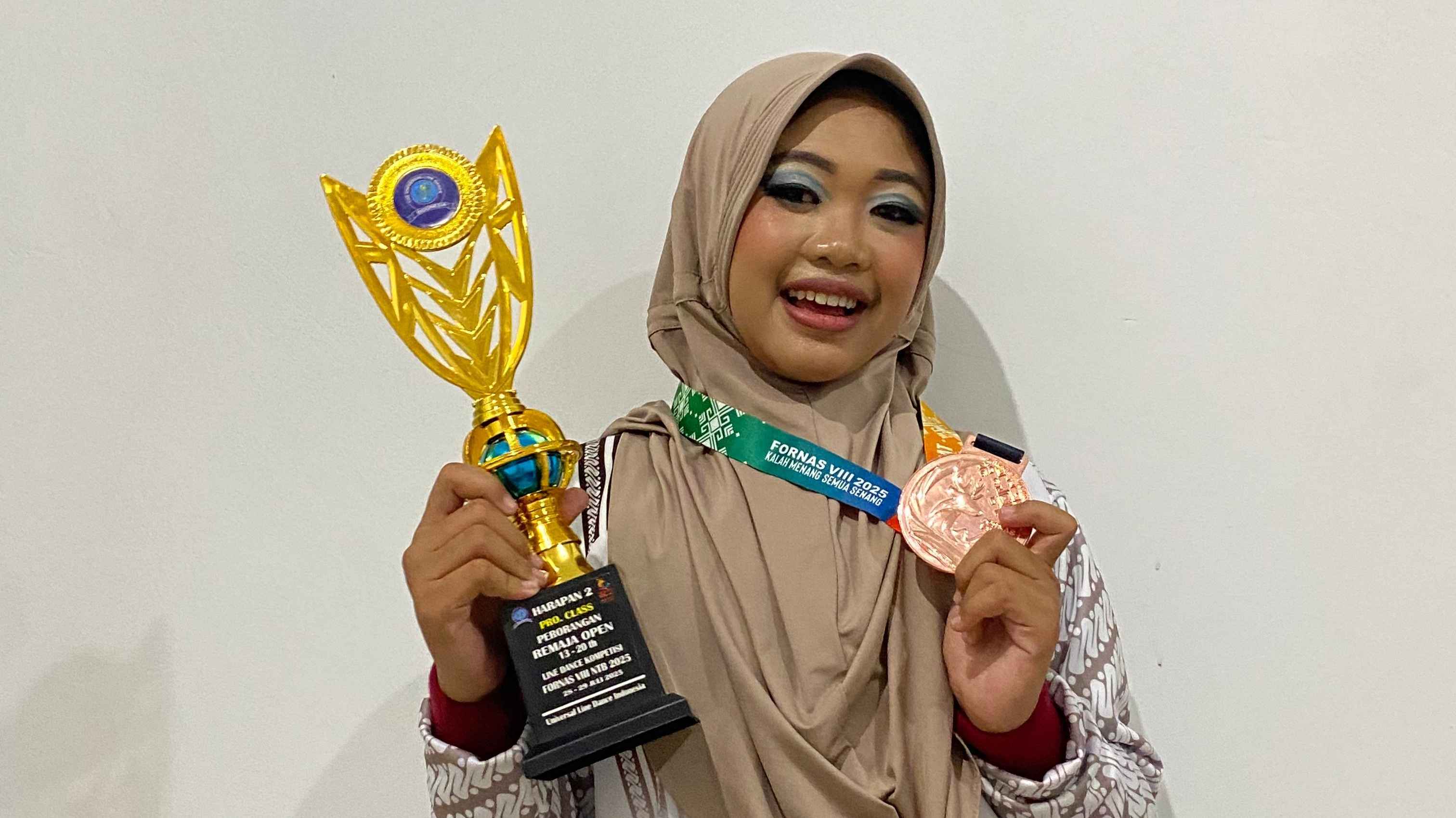 Amira Nugraheni Siswa SMP Mutual Juara di FORMI 2025 NTB
