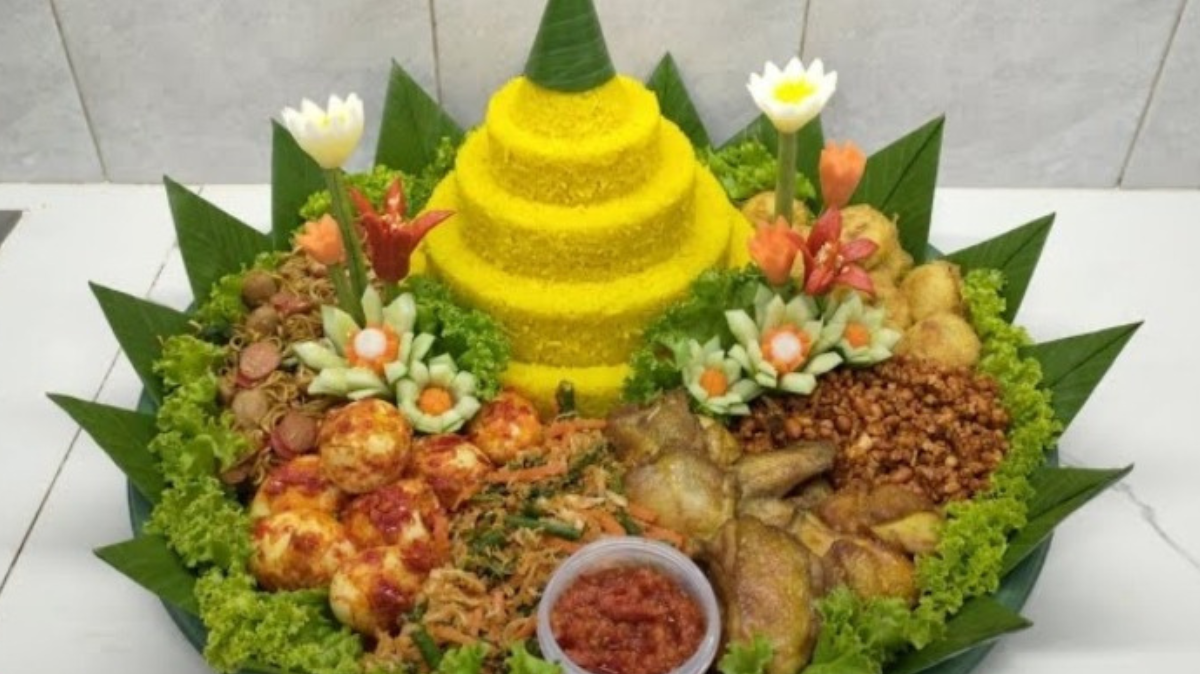 Asal Usul Nasi Kuning dan Makna Nasi Kuning Yang Dianggap Sakral oleh Masyarakat Zaman Dulu