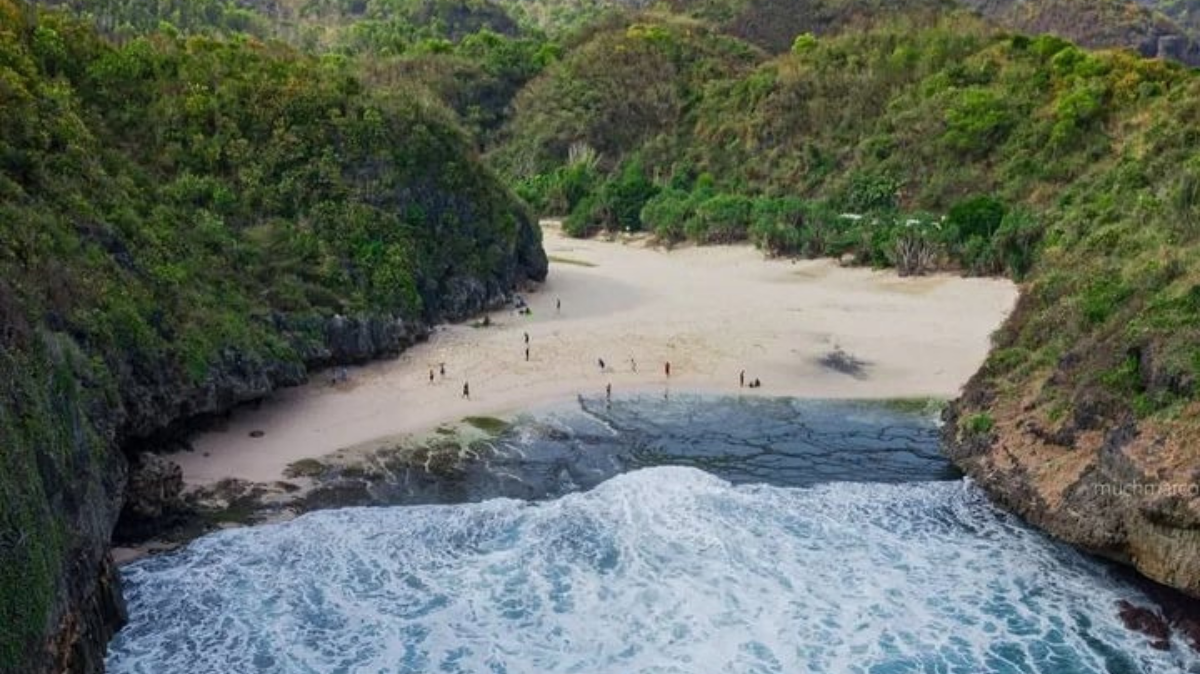 Pesona Pantai Greweng Di Gunungkidul, Memiliki Suasana Layaknya Di Hawaii, Berikut Rutenya
