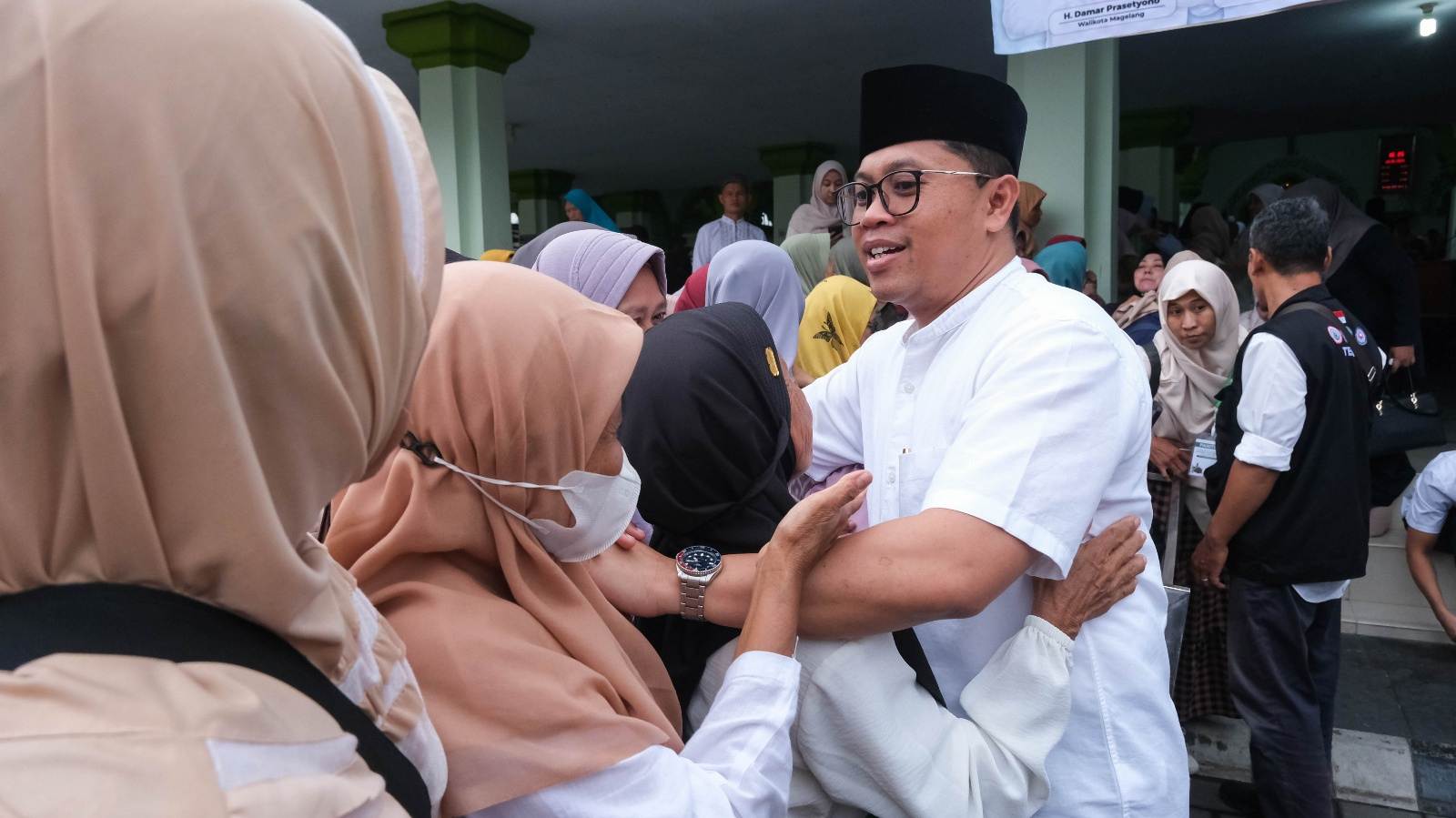 Siti Baddillah Jemaah Perempuan Tertua Asal Kota Magelang Diberangkatkan ke Tanah Suci