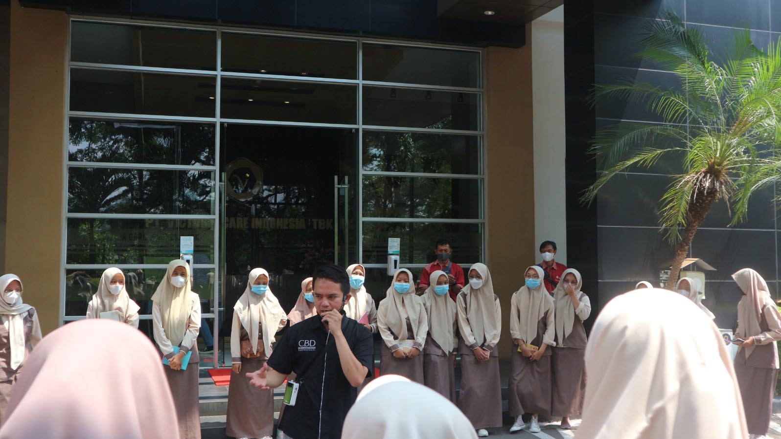 SMKN 2 Magelang Gelar Kunjungan Outing Class XI ke Jogja dan Semarang