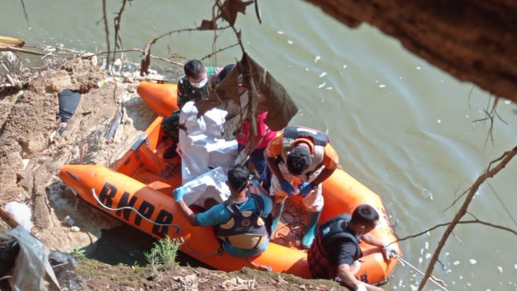 Pria Pedagang Tahu Bulat Ditemukan Terapung di Sungai Bogowonto