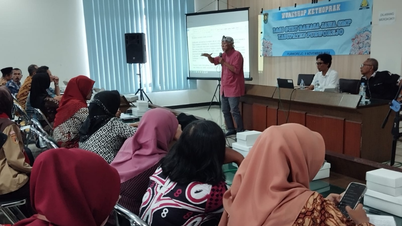 Guru Purworejo Diajak Kemas Ketoprak Lebih Menarik untuk Generasi Muda