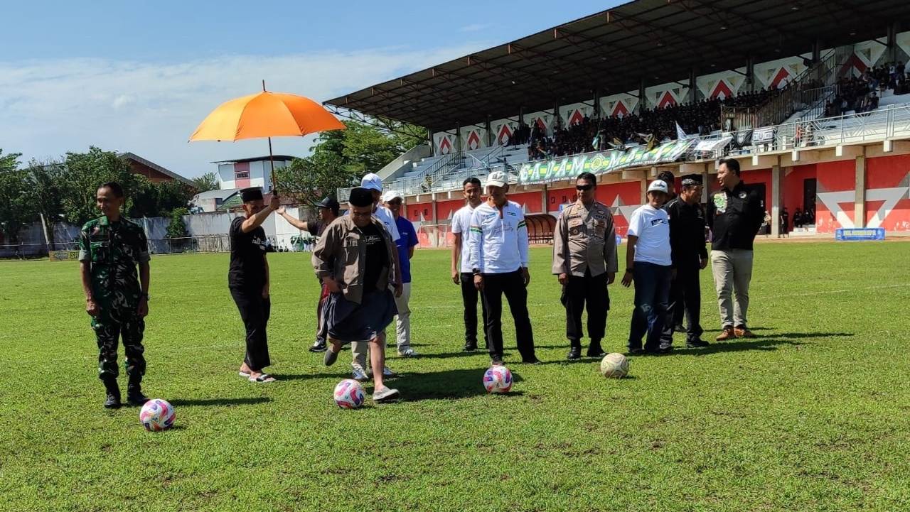 Semarak Liga Santri di Temanggung: 16 Tim Pondok Pesantren Adu Gengsi di Stadion Bumi Phala