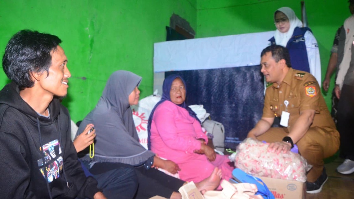 Gubernur Ahmad Luthfi Tinjau Longsor Situkung, Hunian Sementara Ditarget Rampung 3 Hari